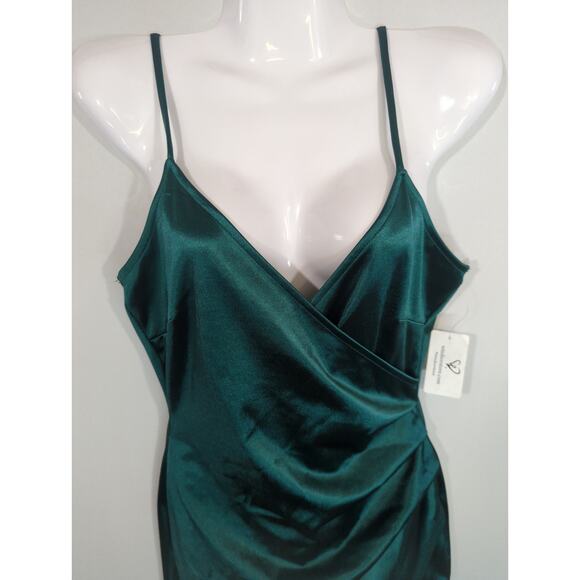 Windsor Hunter Green Satin Bodycon Faux Wrap Mini Dress Medium NWT Party Holiday - Picture 3 of 8